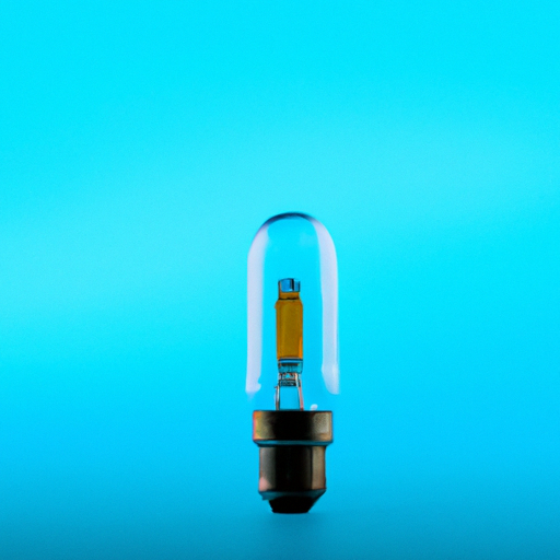Ampoule LED allumée sur fond bleu économe